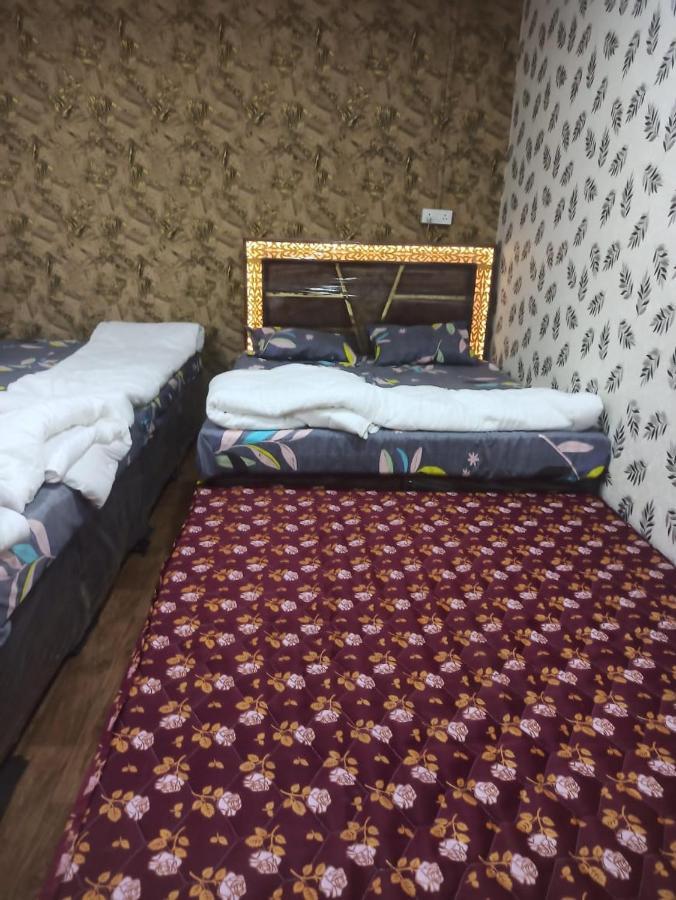 Shree Kashi Govardhan Dham Hotel Ujjain Ngoại thất bức ảnh